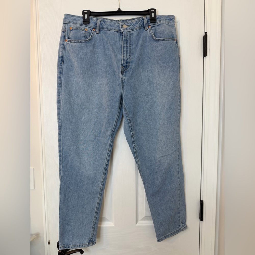 Topshop Light Blue Denim Jeans with Branded Button